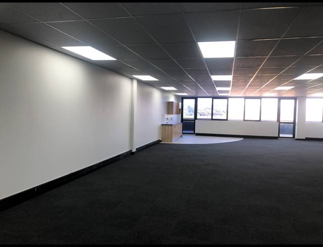 208M² OFFICE TO LET IN ROSEBANK